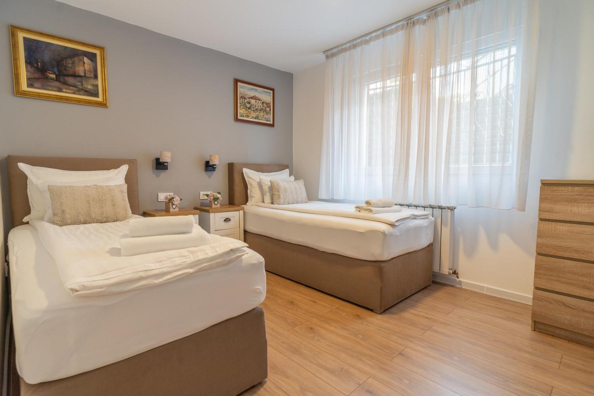 Apartment Mey SJJ Buitenkant foto
